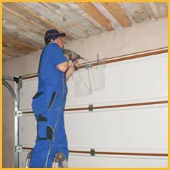 Community Garage Door Service Hialeah, FL 786-347-3298 - side-garage-door-repair-10-48m